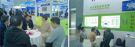 河北工程大學(xué)副校長何立新蒞臨展臺參觀交流